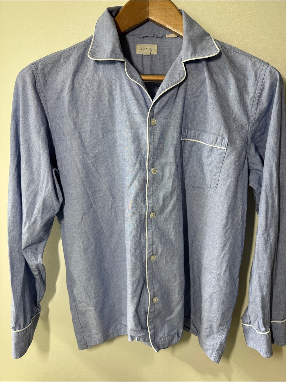 J. Crew men’s blue cotton pajama top with whited piping. M.